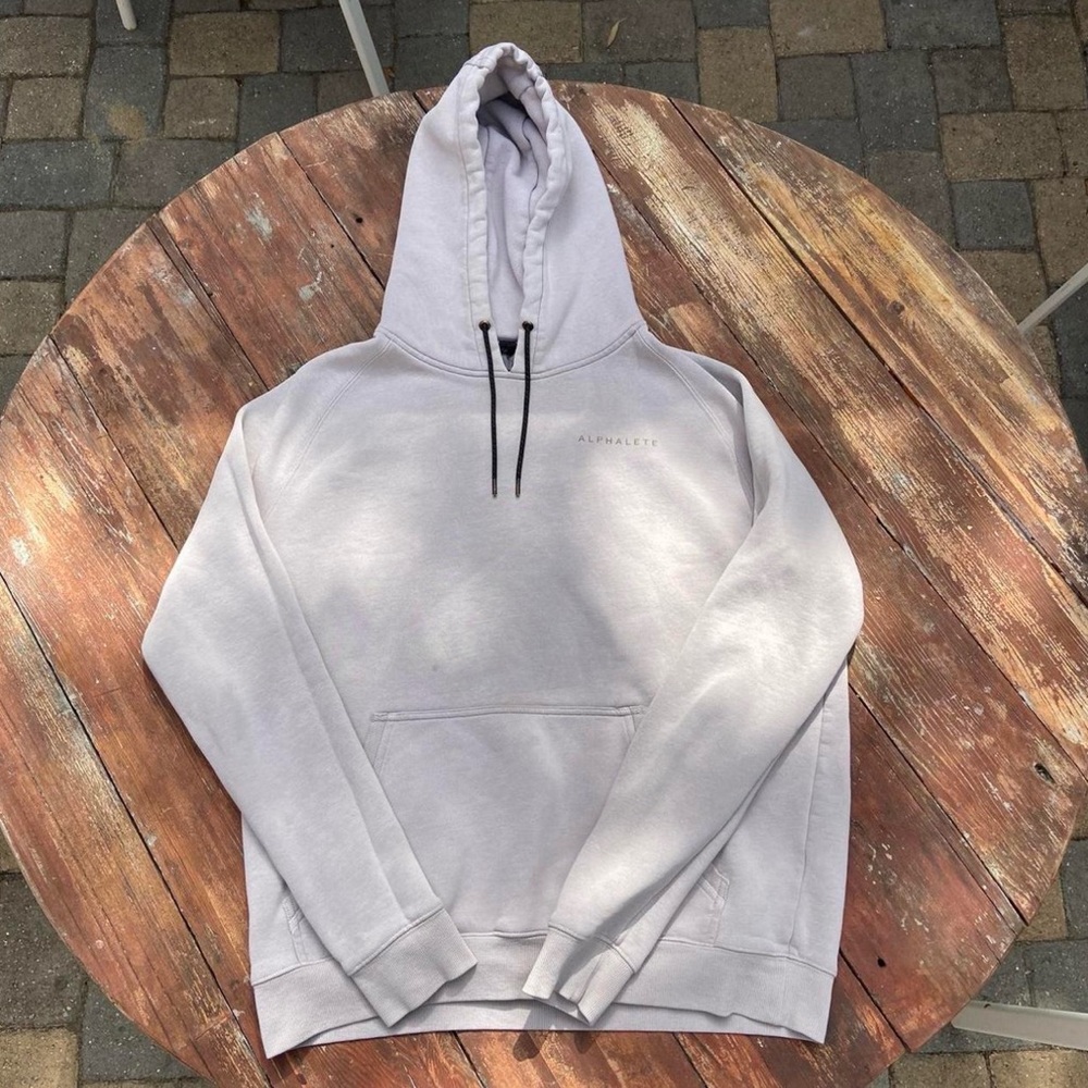Alphalete Men’s Grey Hoodie Pullover